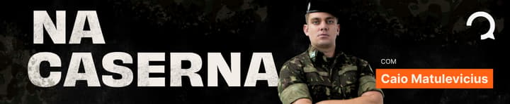 coluna militar na caserna