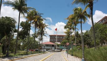 É uma imagem do post com o título Sai edital do concurso UEPB com 78 vagas para professor