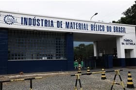 É uma imagem do post com o título Concurso Imbel tem edital publicado com ganhos de até R$10,8 mil!