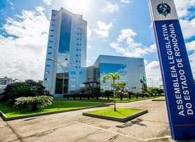 É uma imagem do post com o título Presidente anuncia novo concurso ALE RO com mais de 300 vagas