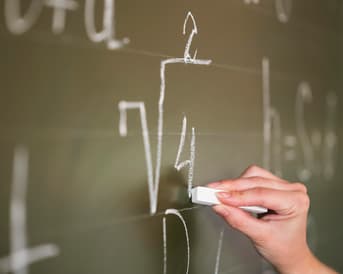 É uma imagem do post com o título Concurso Correios Carteiro: veja o que mais cai em Matemática