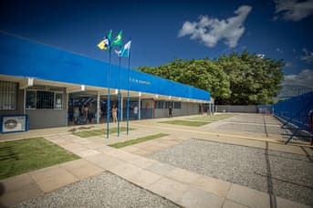 É uma imagem do post com o título Itaguaí RJ abre 258 vagas de nível médio na área da Educação