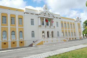 É uma imagem do post com o título Concurso TJPB: sai edital com vagas para analista; até R$11 mil!