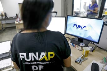É uma imagem do post com o título Funap DF forma comissão e realizará estudos para novo concurso