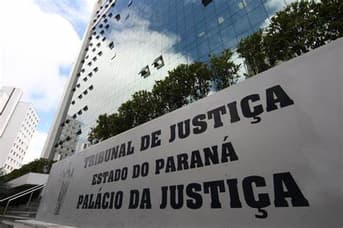 É uma imagem do post com o título TJ - PR abre inscrições para novo Processo Seletivo