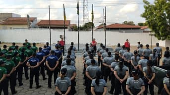 É uma imagem do post com o título Concurso PC PI tem inscrições prorrogadas para mais de 400 vagas