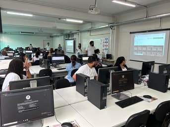 É uma imagem do post com o título Lei dos Concursos: prova online é aplicada e banca conta detalhes