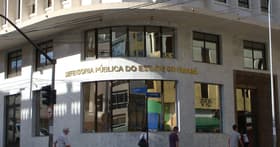 É uma imagem do post com o título Concurso DPE PR tem banca contratada para edital da área de Apoio