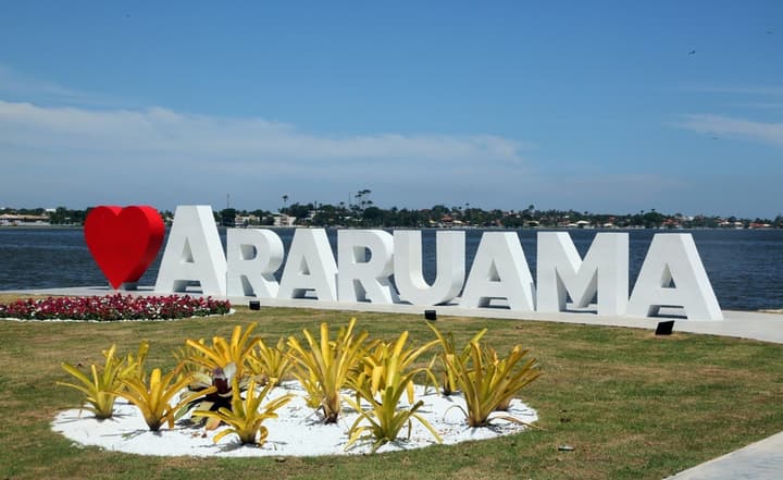 Placa sinalizadora da cidade de Araruama