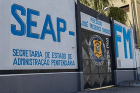É uma imagem do post com o título Concurso Seap RJ com 454 vagas aguarda definição do governo