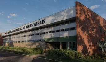 É uma imagem do post com o título UFMG abre concurso para professor de Direito