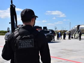 É uma imagem do post com o título Penal Federal: governo fecha acordo de reestruturação da carreira