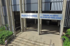 É uma imagem do post com o título Concurso TCE MG tem novo prazo para conclusão da minuta de edital