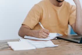 É uma imagem do post com o título UnB abre seleção para professor substituto de Teoria Literária