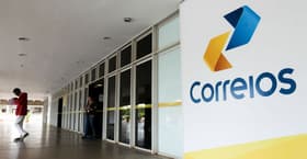 É uma imagem do post com o título Concurso Correios: tópicos mais quentes e como estudar Matemática