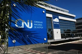 É uma imagem do post com o título Concurso CNJ abre inscrições para técnicos e analistas