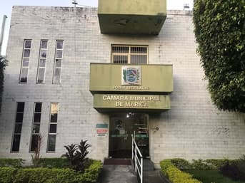 É uma imagem do post com o título Concurso Câmara de Maricá RJ tem edital publicado; até R$4,3 mil!