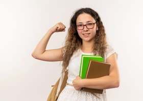 É uma imagem do post com o título Agosto chegou: como reacender os estudos para concursos em 2025?