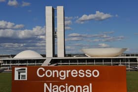 É uma imagem do post com o título Reforma Administrativa está entre as pautas do semestre na Câmara