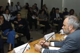 É uma imagem do post com o título Concursos Federais de nível médio vão acabar? Secretário responde