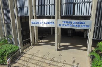 É uma imagem do post com o título Concurso TCE MG: banca organizadora é definida para novo edital