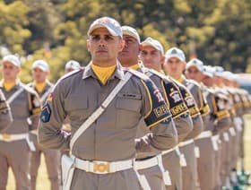 É uma imagem do post com o título Concurso Brigada Militar RS tem comissão formada; 1.350 vagas