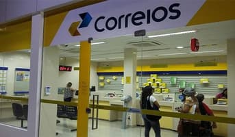 É uma imagem do post com o título Concurso Correios: o que cai na prova do SESMT?