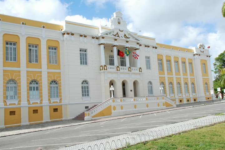 Prédio do TJ PB, que abriu concurso