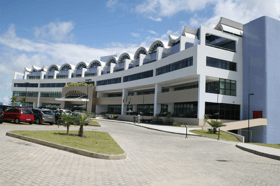 É uma imagem do post com o título Concurso MP BA: sai edital de promotor com ganhos de R$31,9 mil