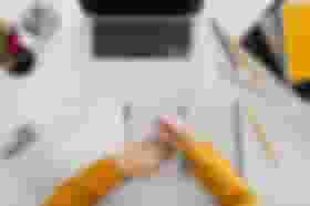 É uma imagem do post com o título UERJ abre concurso para professor adjunto em Educação Física