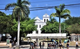 É uma imagem do post com o título Sai edital do concurso Rio Bonito RJ com 212 vagas imediatas