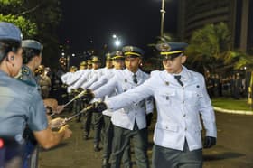 É uma imagem do post com o título PM MA divulga edital de concurso com 45 vagas para oficiais
