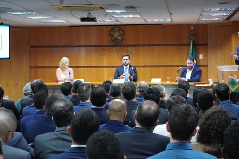 Concurso CVM: aprovados tomam posse no Rio de Janeiro