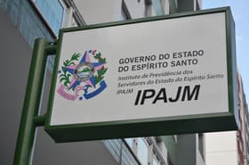 É uma imagem do post com o título Concurso IPAJM ES tem comissão formada para novo edital