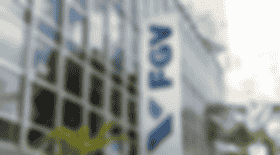 É uma imagem do post com o título FGV estabiliza e acessos a concursos como o do IBGE são retomados