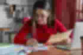 É uma imagem do post com o título Uerj abre concurso para professor adjunto em Psicologia
