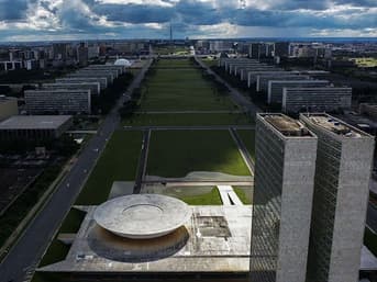 É uma imagem do post com o título CNU: MGI dialoga com órgãos e nova data de prova pode atrasar
