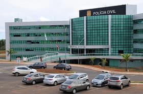 É uma imagem do post com o título Concurso PC DF: categoria aceita reajuste salarial de 27%