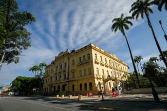É uma imagem do post com o título Concursos Pernambuco têm comissões formadas para 4.657 vagas