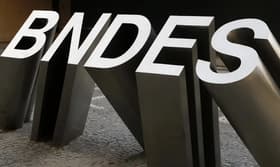 É uma imagem do post com o título Concurso BNDES: o que são Conhecimentos Transversais?