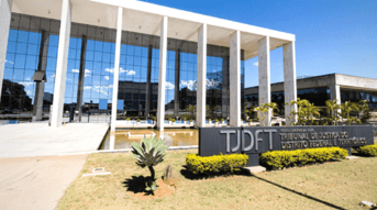 É uma imagem do post com o título Concurso TJDFT inicia escolha da banca para Polícia Judicial