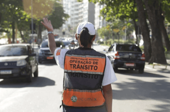É uma imagem do post com o título Concurso Nittrans RJ terá edital nos próximos dias com 131 vagas