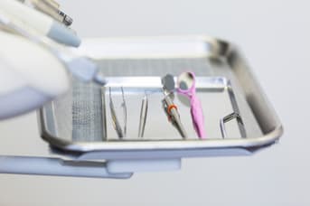 É uma imagem do post com o título Unesp abre concurso para professor substituto em Odontologia
