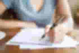 É uma imagem do post com o título Funcamp divulga seleção com vaga para auxiliar de farmácia no HES