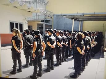 É uma imagem do post com o título Concurso Polícia Penal ES: cronograma prevê edital em agosto