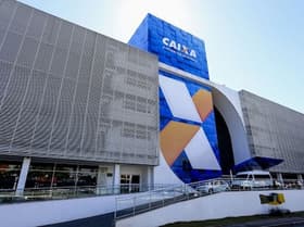 É uma imagem do post com o título Concurso Caixa vai ter vagas para nível médio? Confira!