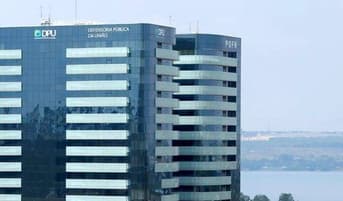 É uma imagem do post com o título PLOA 2024 prevê 134 vagas para o concurso DPU 