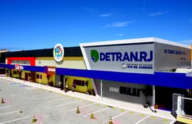 É uma imagem do post com o título Concurso Detran RJ: presidente anuncia 552 vagas para dezembro