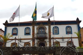 É uma imagem do post com o título Prefeitura de Congonhas MG retifica edital de concurso