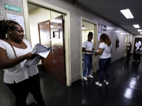 É uma imagem do post com o título Concurso MP RJ: divulgados os gabaritos das provas de analista